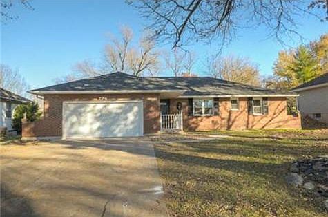 4th image of 10733 Fuller Ave