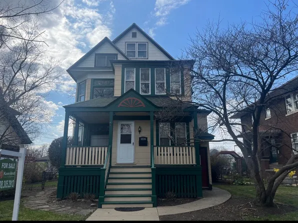 3226 Maple Ave #2F, Berwyn, IL 60402