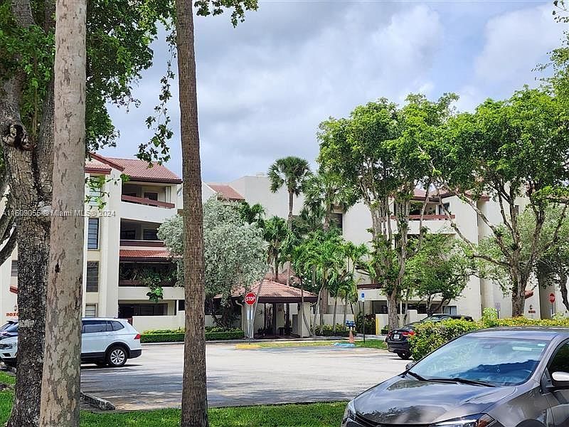 1st image of 9010 SW 125th Ave #G408