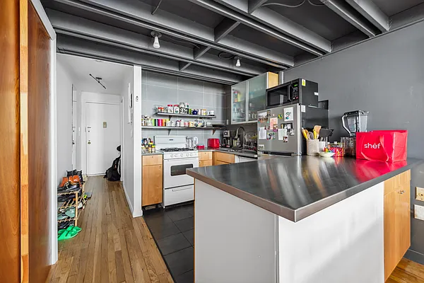 Rented by Compass | media 4