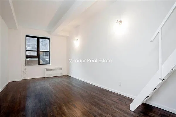 Rented by Mirador Real Estate | media 8