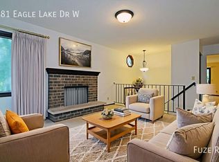 481 W Eagle Lake Dr, Maple Grove, MN 55369