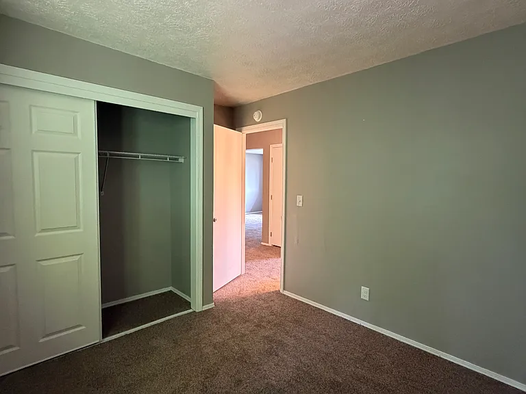 327-329 N Beach Dr #327 — Photo 7