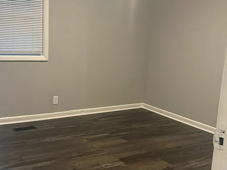 6210 Penfield Dr — Photo 10