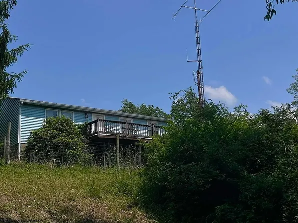 116 Goudy Ln, Moundsville, WV 26041