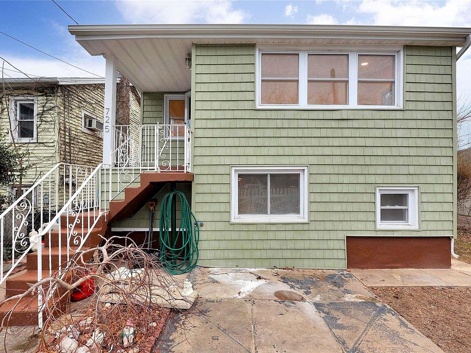 1st image of 725 New York Avenue
