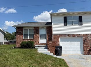 2932 Elijah Pkwy, Lima, OH 45805