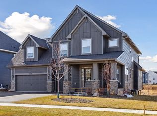 4276 Picket Way, Woodbury, MN 55129