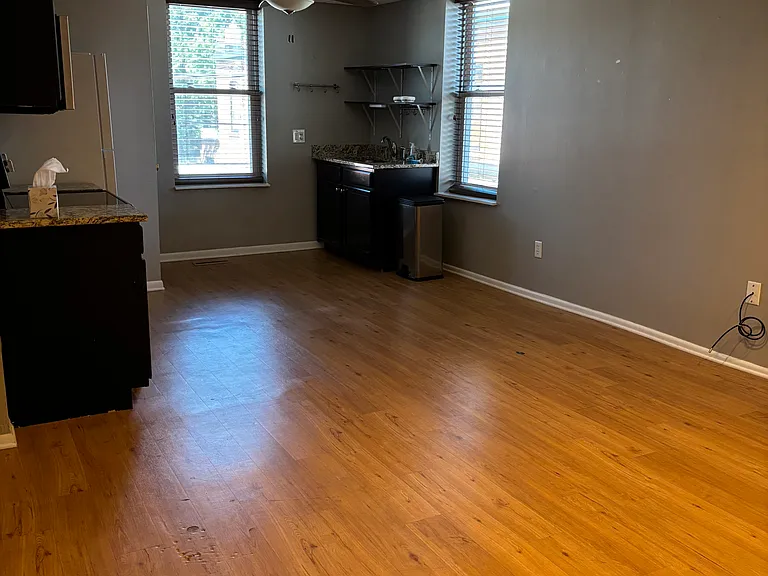 4072 Erie St #1 — Photo 1