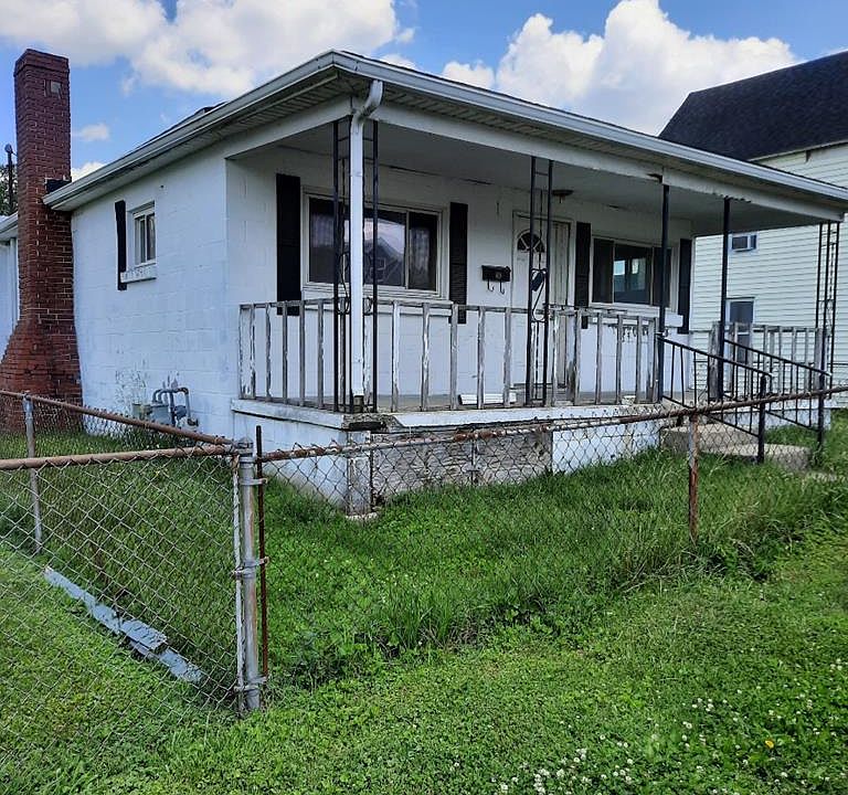 1st image of 895 Cleveland Ave