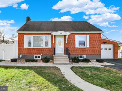 88 E College Ave, Wernersville, PA, 19565