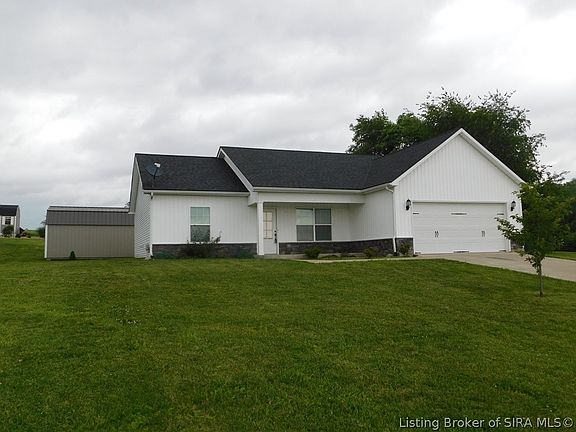 2nd image of 1103 Pine Meadows Drive