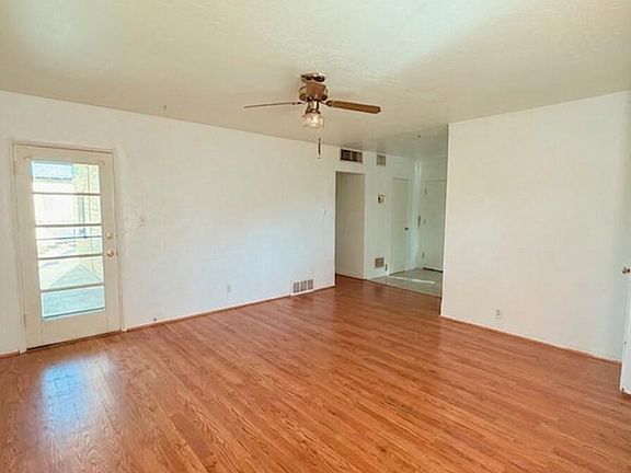 4th image of 2926 N Mitch Dr