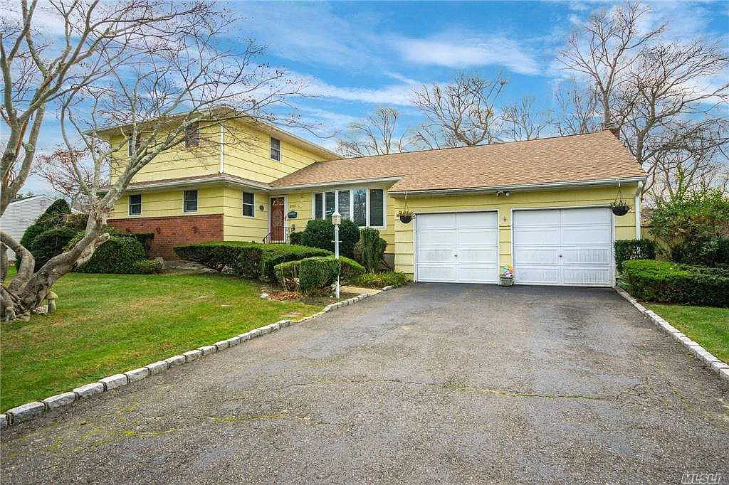 852 Hampshire Rd photo 1