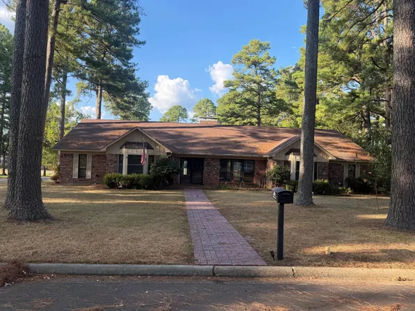 400 E 17th St, Hope, AR 71801
