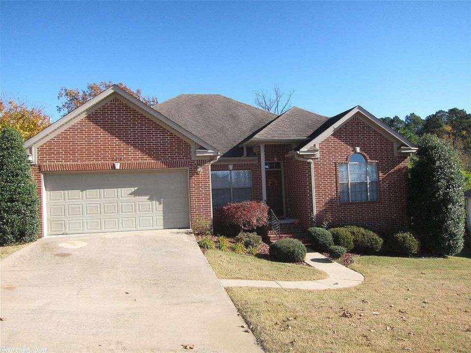 1st image of 2018 Cherrybend Dr