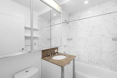 Rented by Fact Real Estate LLC