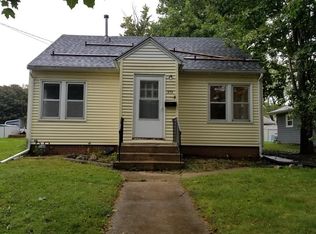 250 21st St SE, Mason City, IA 50401