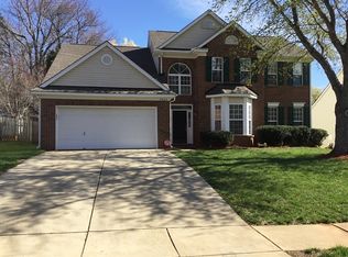 6820 Sweetfield Dr, Huntersville, NC 28078
