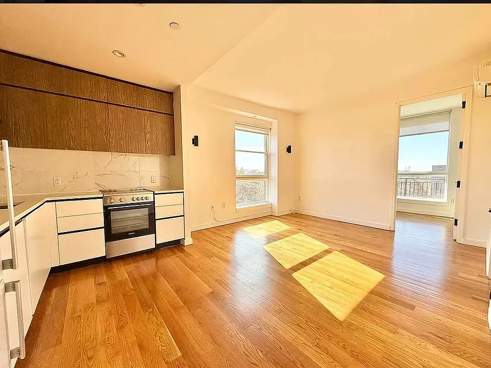 1326 Ocean Ave #5H