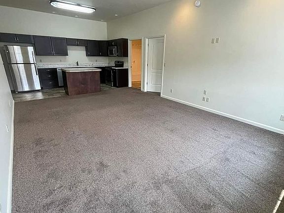 5th image of 327 S 8th St #330