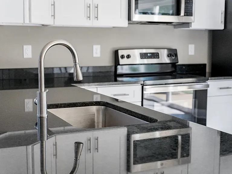 125 Melissa Ln #1 — Photo 3