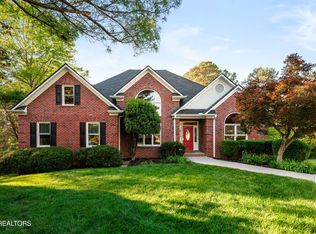 12400 Camdenbridge Dr, Knoxville, TN 37934