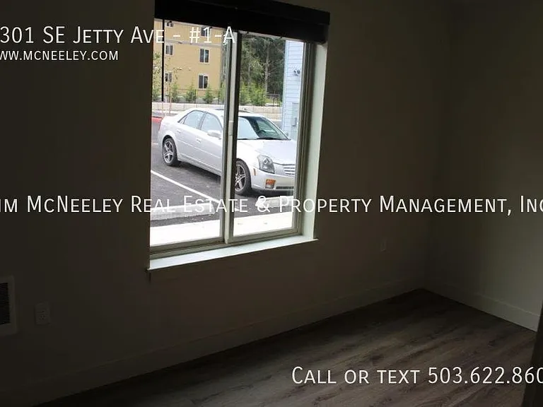 1301 SE Jetty Ave #1-A — Photo 9