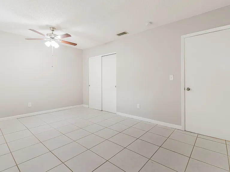 7640 Woodbridge Blvd — Photo 12