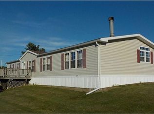 8480 Gulf Rd, North East, PA 16428