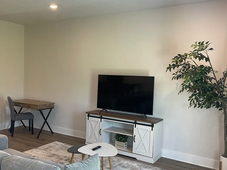 6361 Grove Park Dr — Photo 8