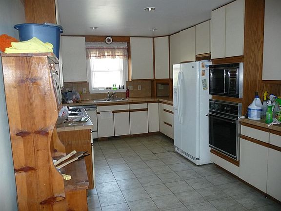4th image of 1256 Cassandra Ct