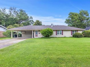 730 Jefferson Dr, Lake Charles, LA 70605