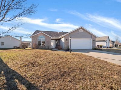 2320 Nuthatch Ln, Fort Wayne, IN, 46825