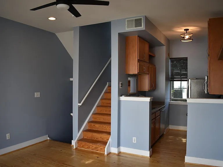 2079 Atherton Heights Ln — Photo 2