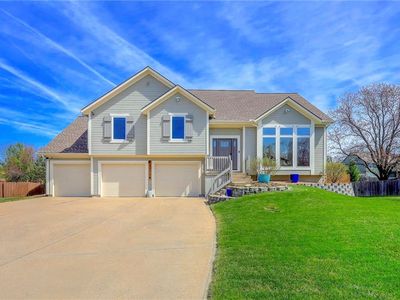 5425 Payne Ct, Shawnee, KS, 66226