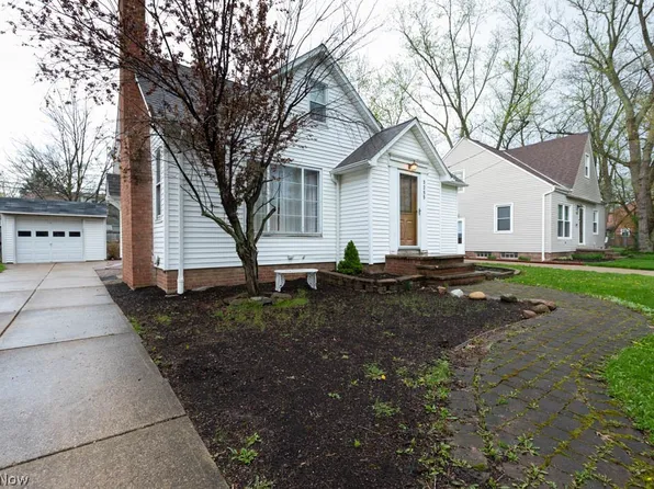 5255 Haverford Dr, Lyndhurst, OH 44124