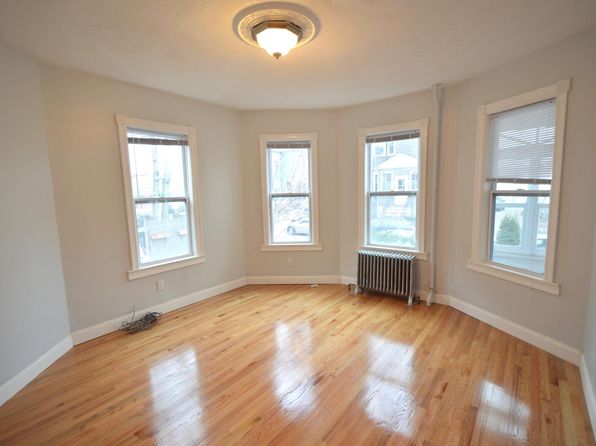 3 bedroom apartments for rent in roslindale ma