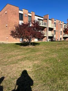 300 W Fullerton Ave APT 218, Addison, IL, 60101