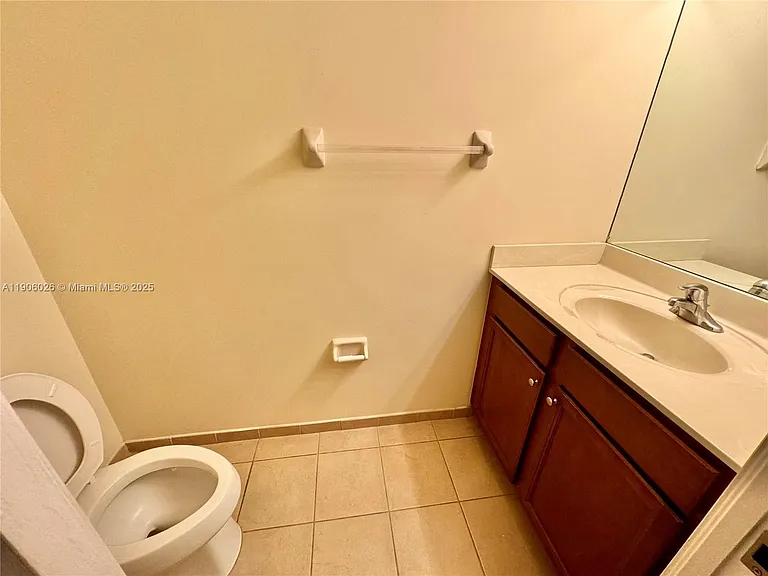 8650 NW 97th Ave #204 — Photo 21
