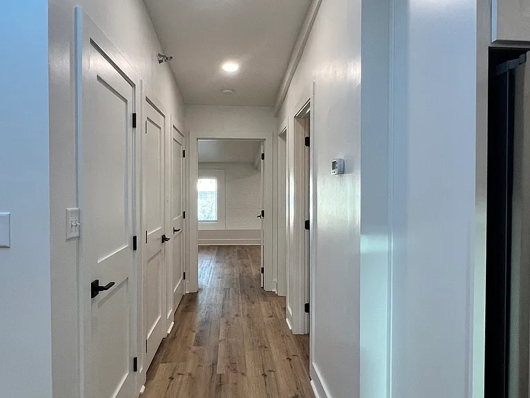 501 N Broad St #C — Photo 9