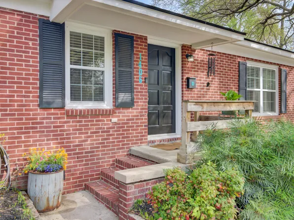 1406 Iroquois St, North Charleston, SC 29405