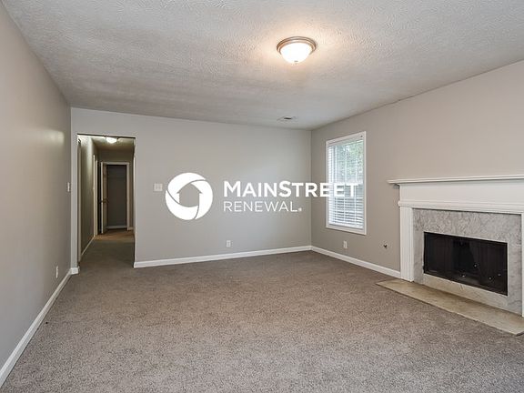 4th image of 5404 Cindy Ln SE