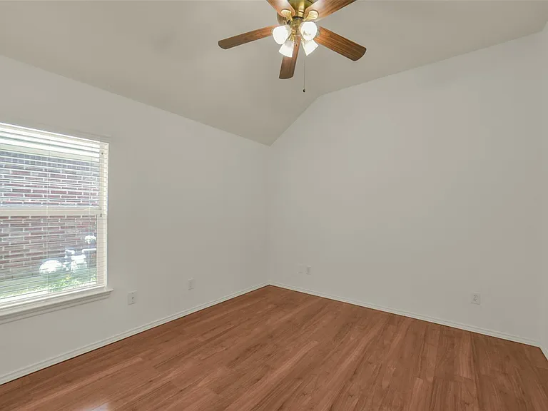 1414 Phoenician Dr — Photo 28