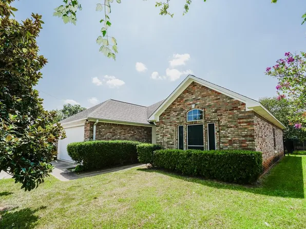 1316 Arnold Ln, Texarkana, TX 75503