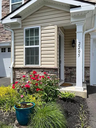 2205 Massey Ln Photo 1