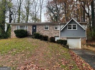 4413 Lovridge Dr SW, Atlanta, GA 30331