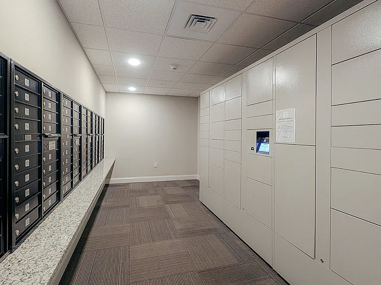 410 - Mailroom