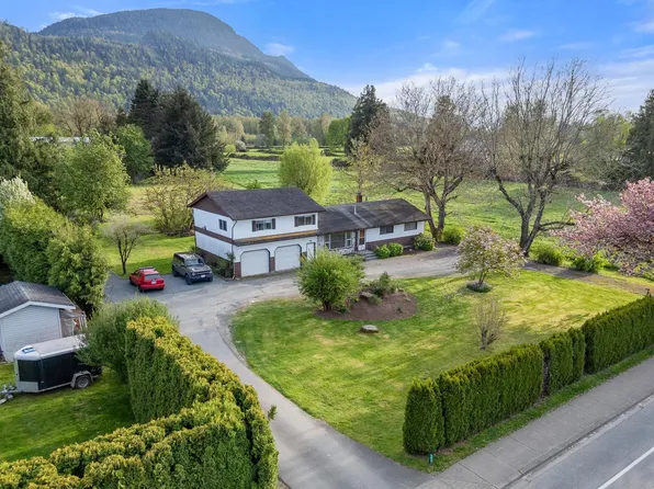 44366 Keith Wilson Rd, Chilliwack, BC V2R 4B6
