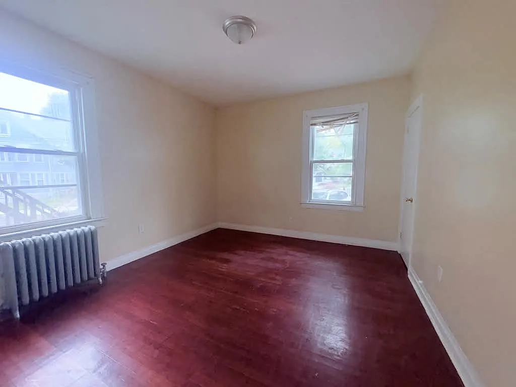 2 bed, $1,650 — Photo 4